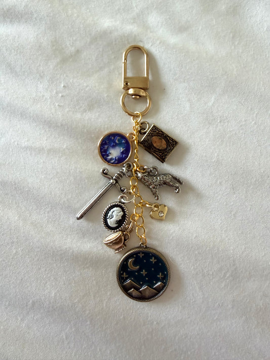 The Verlais Charm | E-Reader & Keychain Accessory 🫖 🌄🦇✨