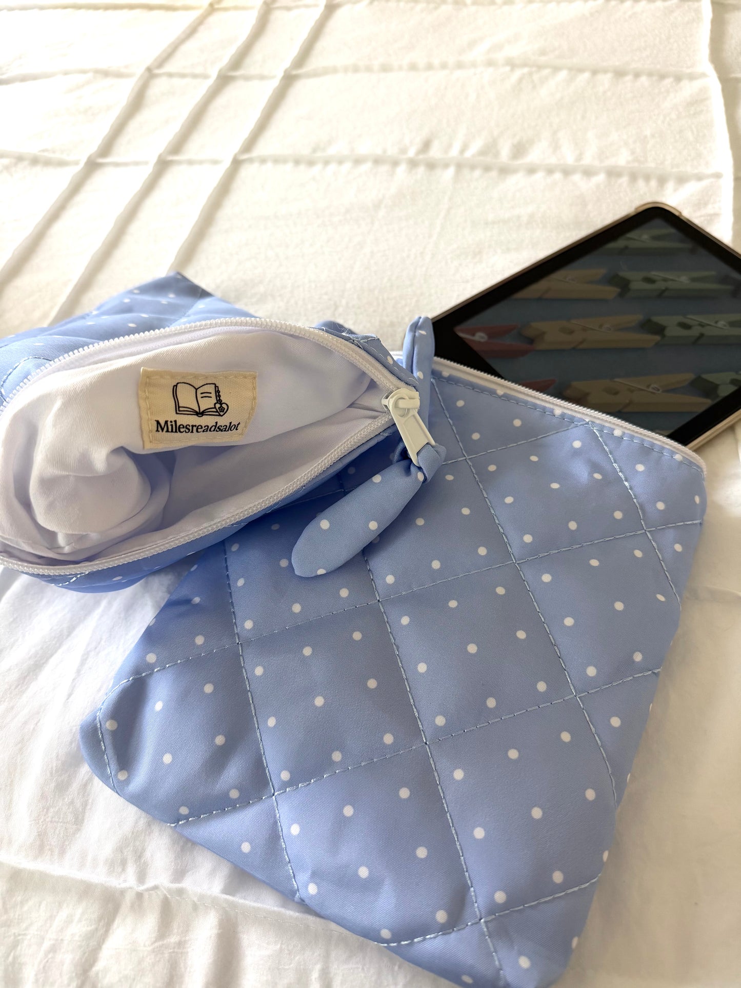 Darling Dots Quilted Kindle Sleeve 🦋 ☁️
